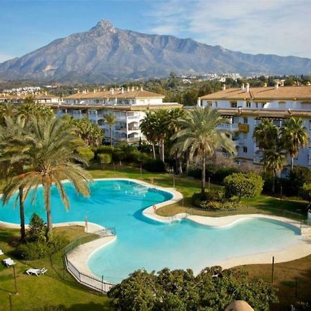 Great Puerto Banus Apartment Marbella Buitenkant foto